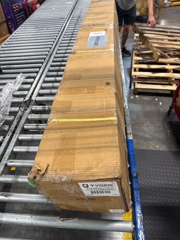 Photo 1 of TYGER Riser 6" fit 2019-2025 Chevy Silverado GMC Sierra 1500; 2020-2025 2500 3500HD | Crew Cab
SKU: TG-RS6C60248
UPC: 816239027011