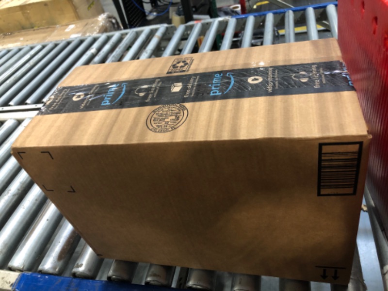Photo 1 of ***** BUNDLE BOX OF ITEMS - FINAL SALE - NO RETURNS *******
