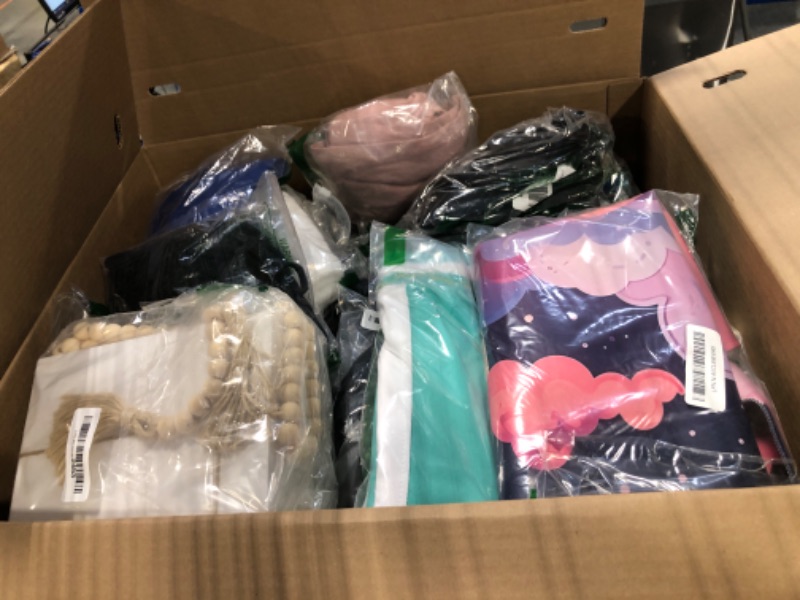 Photo 1 of ***** BUNDLE BOX OF ITEMS - FINAL SALE - NO RETURNS **