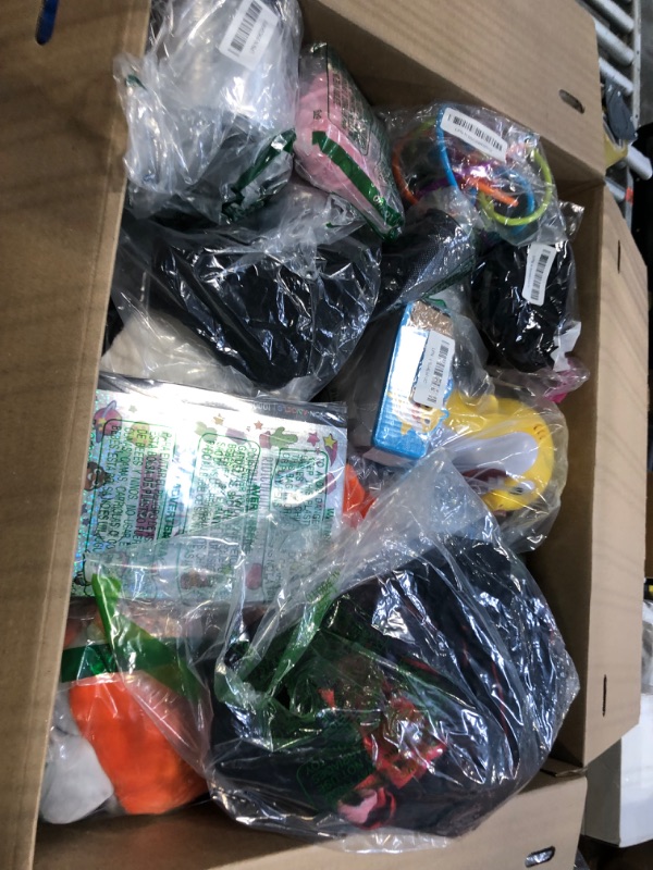 Photo 1 of ***** BUNDLE BOX OF ITEMS - FINAL SALE - NO RETURNS *******