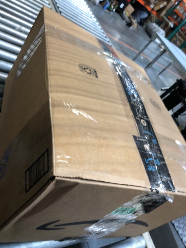 Photo 1 of ***** BUNDLE BOX OF ITEMS - FINAL SALE - NO RETURNS *******
