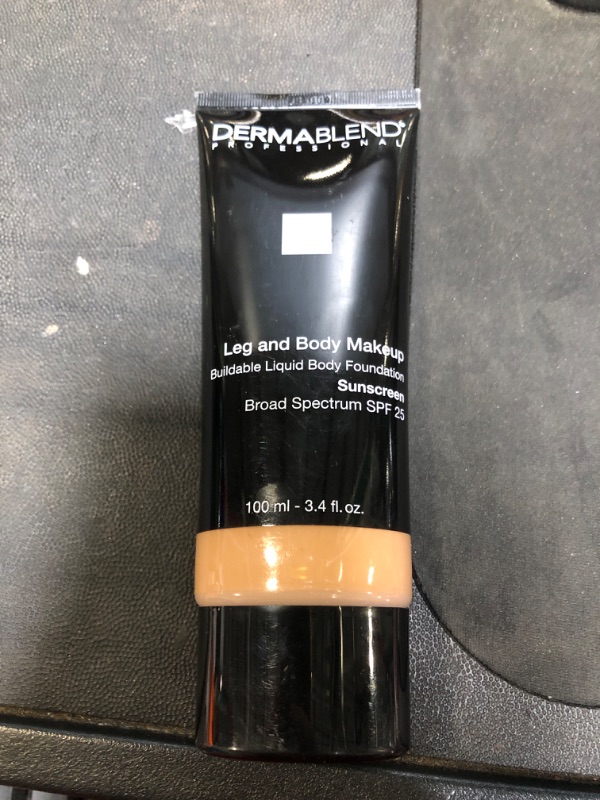 Photo 1 of Dermablend Leg and Body Makeup Foundation with SPF 25, 40N Medium Natural, 3.4 Fl. Oz.