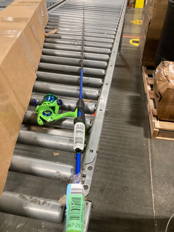 Photo 1 of **NO HANDLE**Lew's Wally Marshall Speed Shooter Spinning Reel and Fishing Rod Combo, 6-Foot 6-Inch 1-Piece IM6 Graphite Blank, Size 100 Reel, Right or Left-Hand Retrieve, Blue/Green