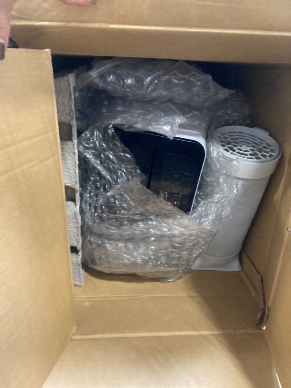 Photo 1 of 14,000 BTU Portable Air Conditioner Cools Up to 700 Sq.Ft, 3-IN-1 Energy Efficient Portable AC Unit with Remote Control & Installation Kits for Large Room, Campervan, Office, Temporary Space