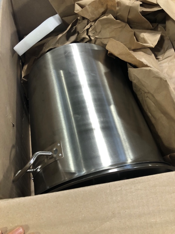 Photo 1 of  Stainless Steel Stockpot