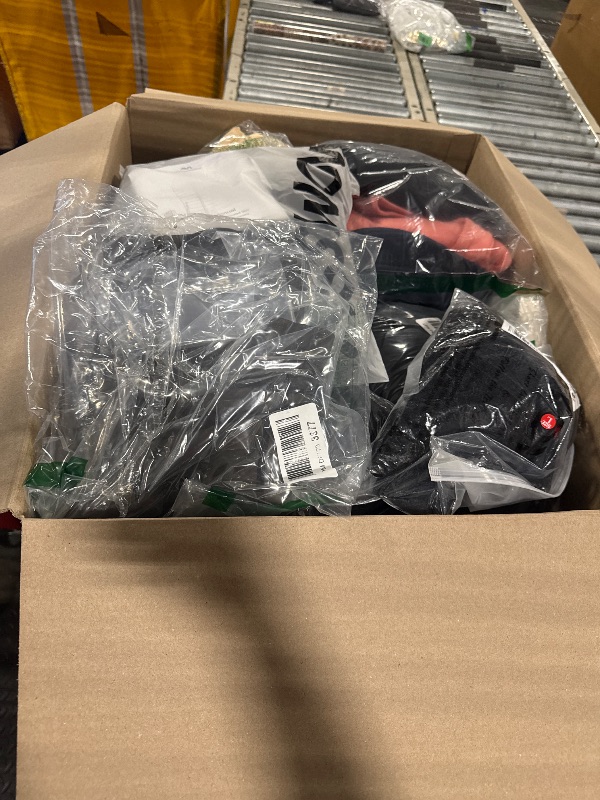 Photo 1 of ***AS IS / NO RETURNS -  FINAL SALE***
***BUNDLED BAG OF  ***
