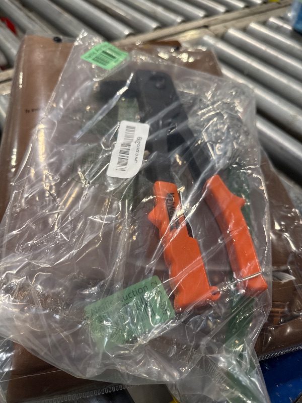 Photo 1 of Meiwaltee Rivet gun,Professional Pop Rivet Gun Kit with 200Pcs Rivets, 3/32"-1/8"-5/32"-3/16", Heavy Hand Riveter kit Suitable for Metal work, Gutter, Automotive and other common DIY projects