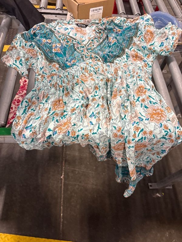 Photo 1 of BLOOMCHIC DRESS, SIZE 18-20           