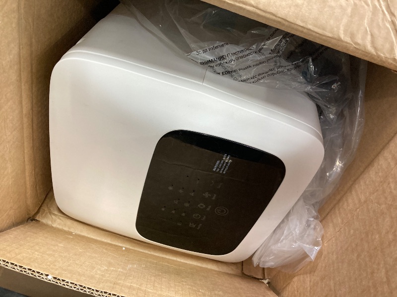 Photo 1 of ***(NO REMOTE, WHEELS RUSTY, SOME SCUFFS/SCRATCHES)*** Windowless Air Conditioner Portable, 30inch Ventless Swamp Cooler Air Conditioner with 2-Gal Tank, 4IN1 Evaporative Air Cooler for Indoor Room Bedroom Home, 3 Speeds&3 Modes, 7H Timer, NO Remote