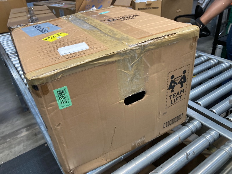 Photo 1 of ***USED****Ninja OG751 Woodfire Pro Outdoor Grill Built-In Thermometer,7-in-1 Master Grill,BBQ Smoker,& Outdoor Air Fryer Plus Bake,Roast,Dehydrate & Broil,Woodfire Technology,Weather-Resistant,Grey XL