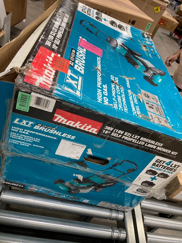 Photo 1 of ***([PARTS ONLY-SELLING AS PARTS ONLY -MISSING PARTS)*** 
Makita XML06PT1 36V (18V X2) LXT® Brushless 18" Self-Propelled Commercial Lawn Mower Kit Batteries (5.0Ah)  