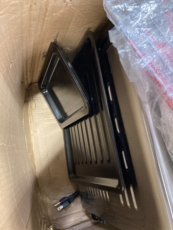 Photo 1 of ****** SELL AS PARTS ONLY******YRWTO 24.3QT French Door Air Fryer Toaster Oven 15 Cooking Functions 14 Accessories Stainless Steel Finish
