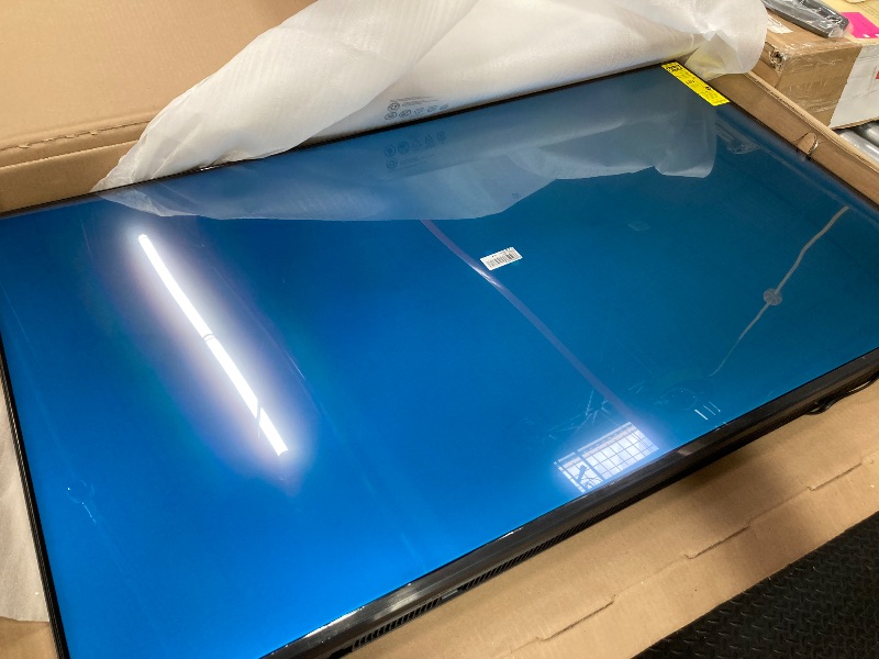Photo 1 of Samsung 55-Inch Class Crystal UHD U8000F 4K Smart TV (2025 Model) Endless Free Content, Crystal Processor 4K, MetalStream Design, Knox Security, Compatible with Alexa