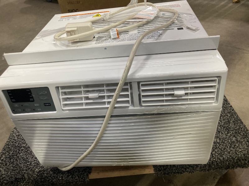 Photo 1 of 10,000 BTU Window Air Conditioner, 115V, Window AC Cools up to 450 Sq. Ft for Bedroom, Living Room, Quiet Operation with Remote Control, 3 Cooling & Fan Speeds, Auto Restart, White