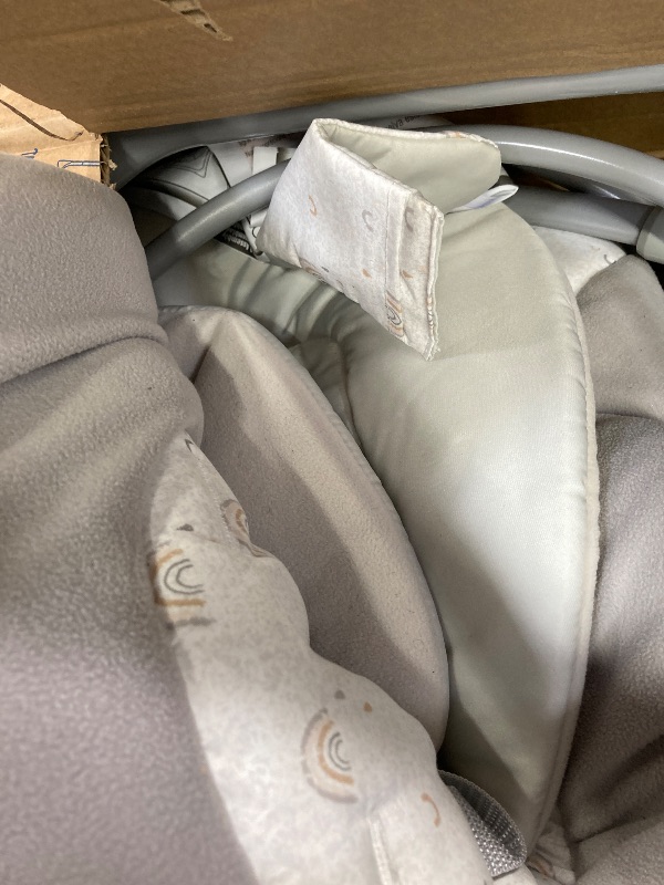 Photo 1 of ****I DON'T KNOW IF THERE ARE MISSING PIECES** Graco Slim Spaces Compact Baby Swing, Reign