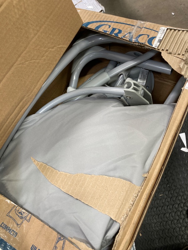 Photo 1 of ****I DON'T KNOW IF THERE ARE MISSING PIECES** Graco Slim Spaces Compact Baby Swing, Reign