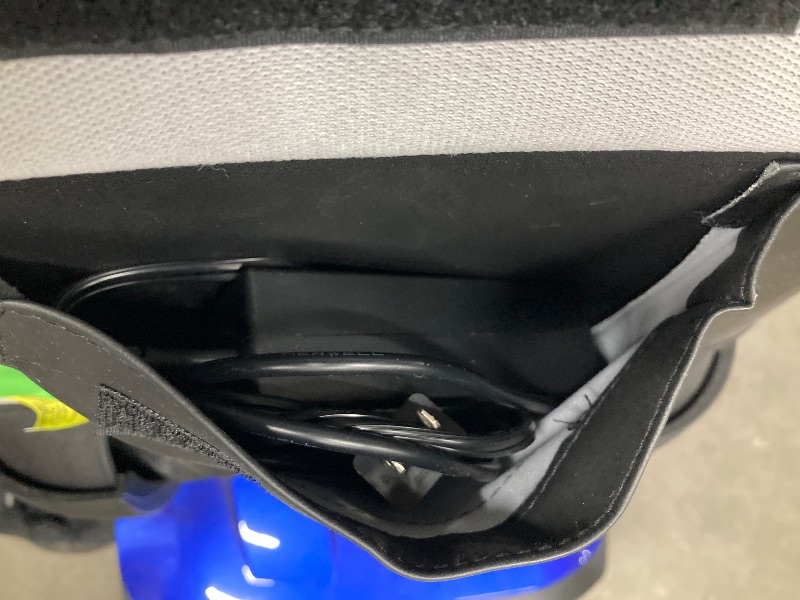 Photo 1 of ** A little problem with the star, need charger. **SACVON Upgrade 4 Wheel Mobility Scooter for Seniors, Foldable Powered Mobile Wheelchair for Adult 330lbs, Blue