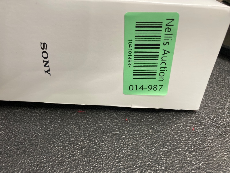 Photo 1 of **The right headphone side has detached, could be fixed. See pictures. **

Sony WH-1000XM4 Wireless Noise Canceling Overhead Headphones with Mic for Phone-Call, Voice Control, Black, with USB Wall Adapter and Microfiber Cleaning Cloth - Bundle