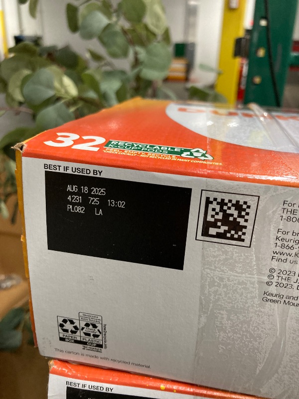 Photo 1 of **pack2**Dunkin' Original Blend Medium Roast Coffee, 32 Keurig K-Cup Pods