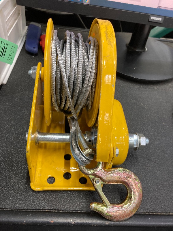 Photo 1 of  Hand Winch, 1200lbs Heavy Duty Manual Crank Winch, Marine Two-Way self-Locking Gear Winch Handle Crank Towing Winch for ATV Boat Trailer Truck