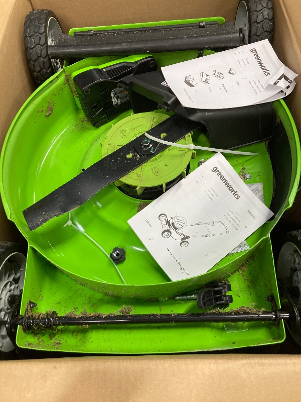 Photo 1 of ***very dirty
Greenworks 40V 19" Cordless Battery Push Mower + 4.0Ah Battery & Charger 2524902