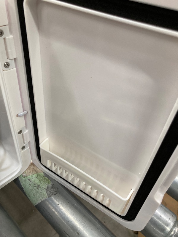 Photo 1 of ***(UNTESTED)*** SELLING AS IS ONLY
Skincare Fridge, 4L Makeup Mini Fridge With Dimmable LED Light Mirror for Bedroom, Car, Office & Dorm, Cooler & Warmer, Small Refrigerator for Cosmetics, Skin Care and Food (Mirror, Purple)