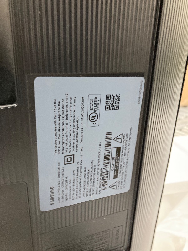 Photo 1 of    *** ONLY PARTS IS BROKEN***Samsung 50-Inch Class QLED Q7F Series Samsung Vision AI Smart TV (2025 Model, 50Q7F) Quantum HDR, Object Tracking Sound Lite, Q4 AI Gen1 Processor, 4K upscaling, Gaming Hub, Alexa Built-in