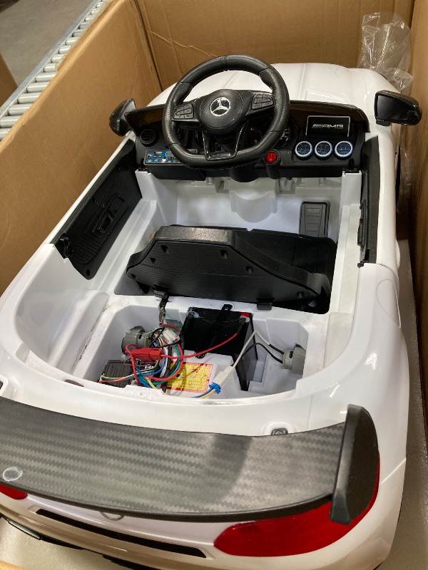 Photo 1 of ***(PARTS ONLY -MISSING PARTS SELLING AS PARTS ONLY)*** 12V Kids Ride On Car with 2.4G Car Ride On Vehicle Double Doors, 5 Point Safety Belt,LED Light (SC-White)