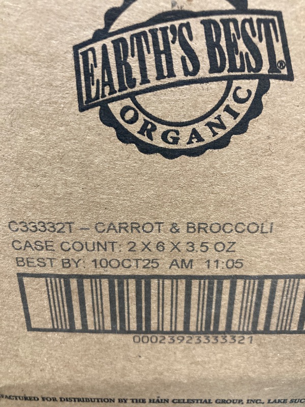 Photo 1 of **BB 10/25**Earth's Best Organic Baby Food Pouches, 6+ Months, Vegetable Puree for Babies 6 Months and Up, Organic Carrots and Broccoli, 3.5 Ounce Resealable Pouch (Pack of 12)