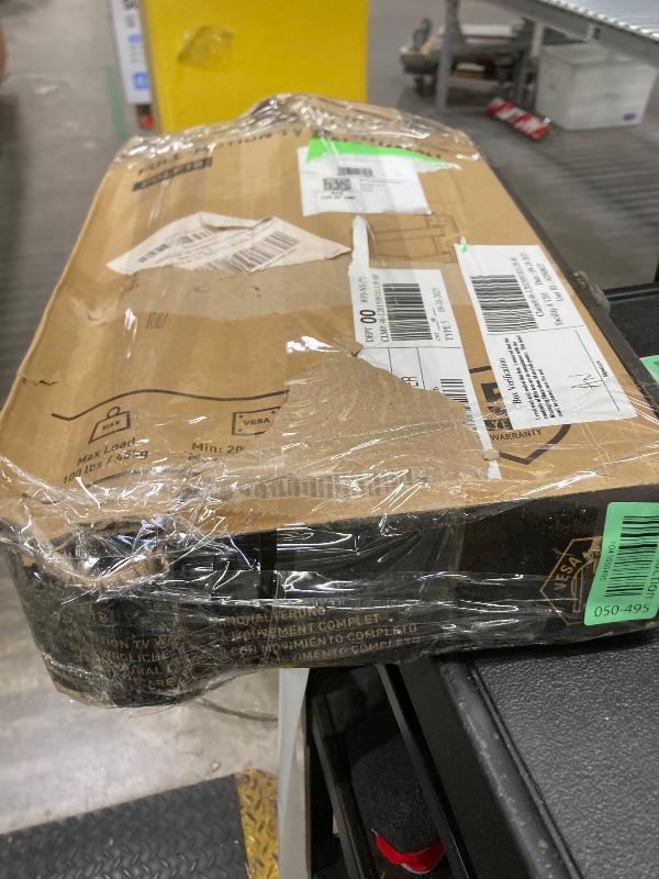 Photo 1 of ***(PARTS ONLY -SELLING AS IS)***
MountFTV Full Motion Long Arm TV Wall Mount Bracket for 32-82 Inch TV, Max 600x400mm and 100lbs Corner Articulating TV Wall Mount with 32.37 inch Long Arm Extension, Support Swivel, Tilt, Level Adjus