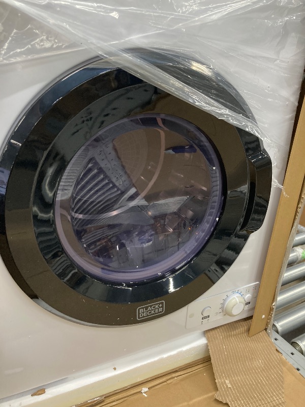 Photo 1 of *SELLING FOR PARTS ONLY* BLACK+DECKER BCED26 Compact Dryer for Standard Wall Outlet, Small, 5 Modes, Load Volume 8.8 lbs., White