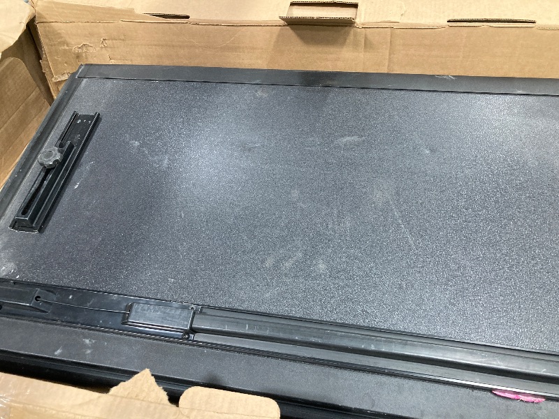 Photo 1 of ****Small scratches and dents.*****RealTruck BAK BAKFlip MX4 Hard Folding Truck Bed Tonneau Cover | 448307 | Fits 2004 - 2014 Ford F-150 6' 7" Bed (78.8")