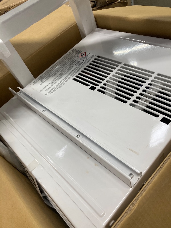 Photo 1 of *Selling for parts only* 12,000 BTU 115V Window Air Conditioner Cools 550 Sq. Ft. with Remote Control in White
