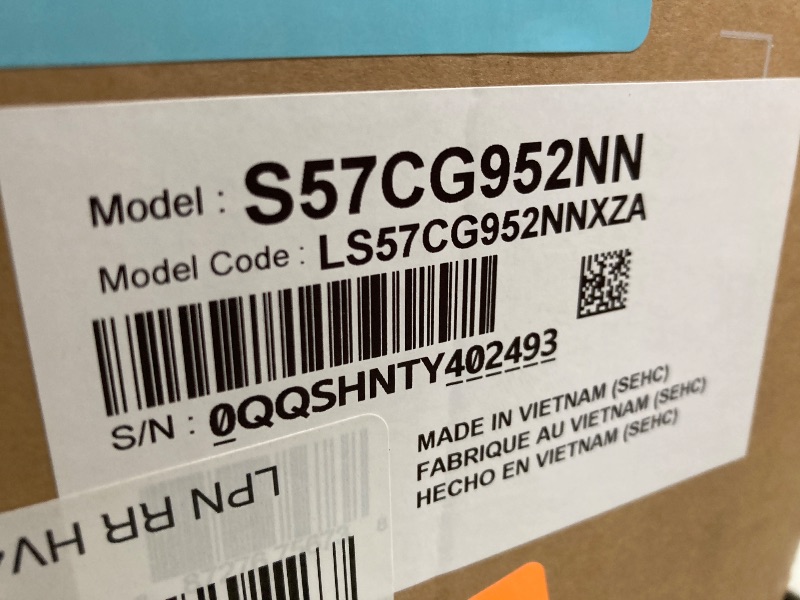 Photo 1 of ***(PARTS ONLY- SCREEN CRACKED SELLING AS IS )*** Samsung 57" Odyssey Neo G9 (G95NC) Series Dual 4K UHD 1000R Curved Gaming Monitor, 240Hz, 1ms with DisplayPort 2.1, Quantum Mini-LED, DisplayHDR 1000, AMD FreeSync Premium Pro, LS57CG952NNXZA