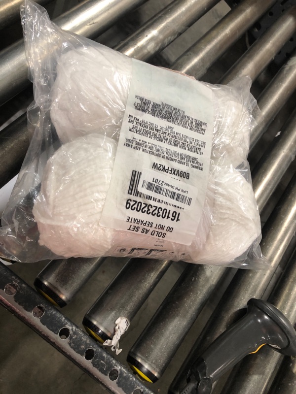 Photo 1 of Bernat Velvet White Yarn - Pack of 10.5oz/300g - Polyester - #5 Bulky - 315 Yards - Knitting & Crochet