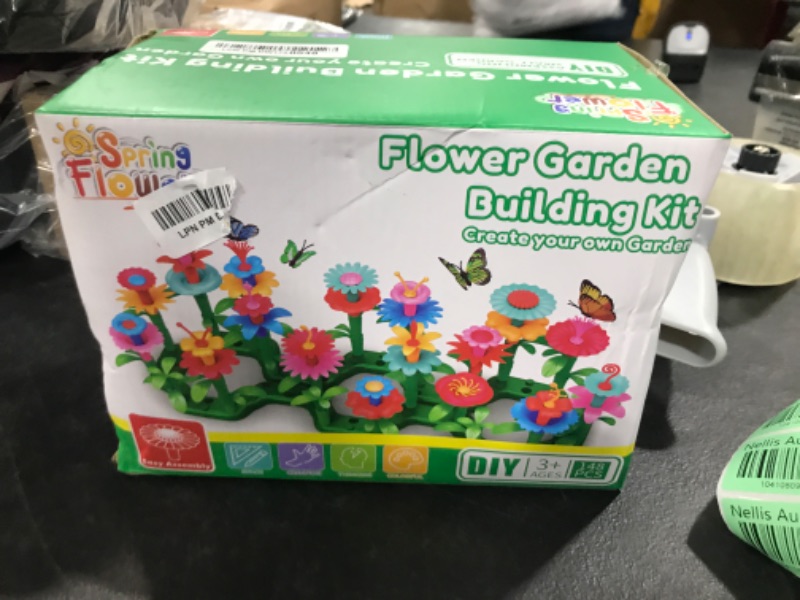 Photo 1 of SpringFlower Toys for Girls 3 4 5 6 7 Years Old, Flower Garden Building Kit with Storage case,Educational STEM Toy and Preschool Garden Play Set for Toddlers, 148pcs