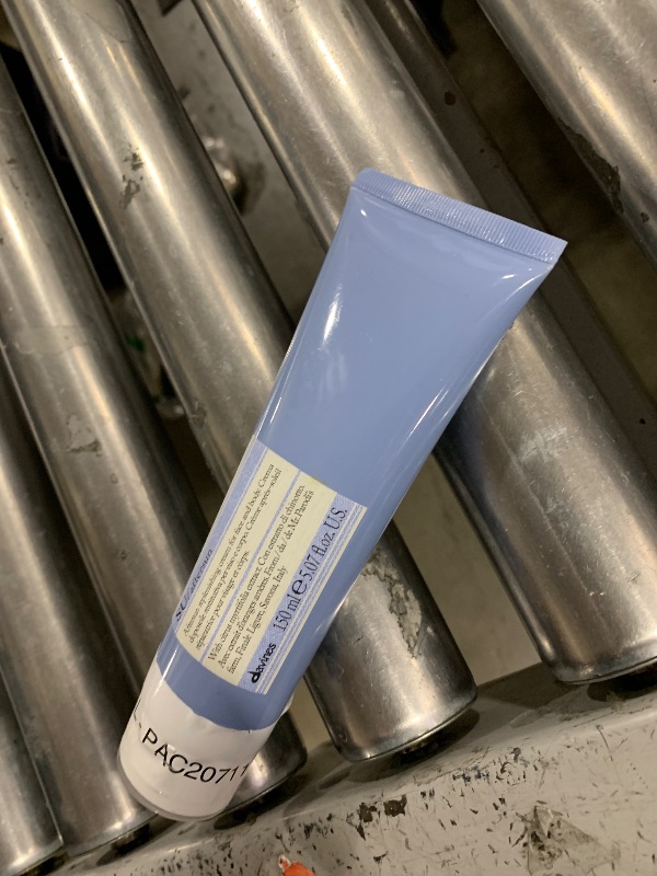 Photo 1 of Davines SU Aftersun, Hydrating Skincare Gel To Moisturize, Protect And Smooth Skin, Soothe And Hydrate Reddened Skin After Exposure, 5.07 Fl. Oz.