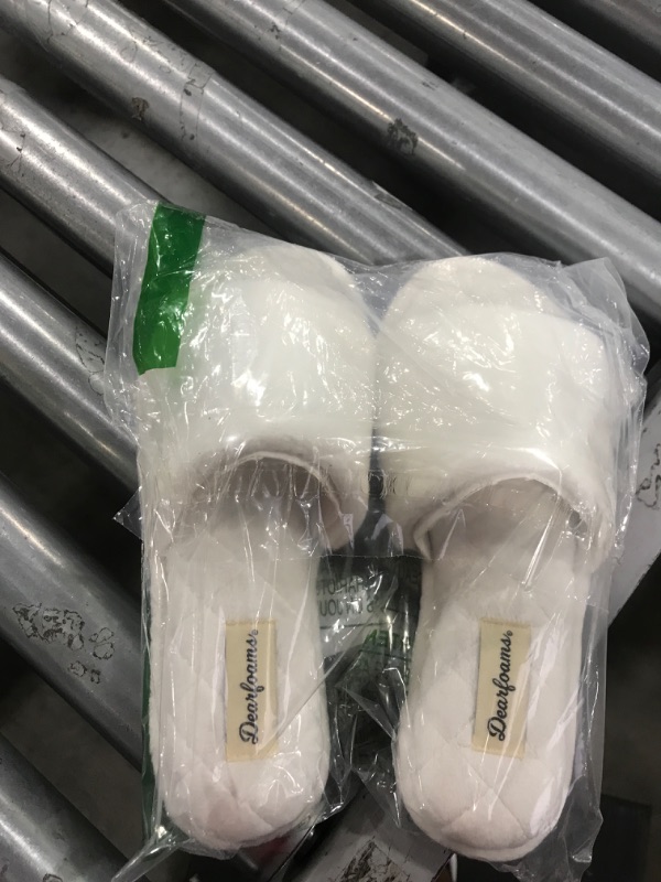 Photo 1 of Dearfoams Women's Beatrice Velour Slide Slipper, Cream, Small