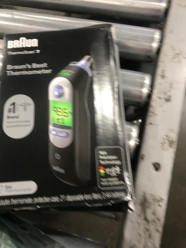 Photo 1 of Braun ThermoScan 7 Digital Ear Thermometer, Age-Adjusted Fever Guidance, Baby and Infant Friendly, No. 1 Brand Recommended by Pediatricians, FSA and HSA Eligible