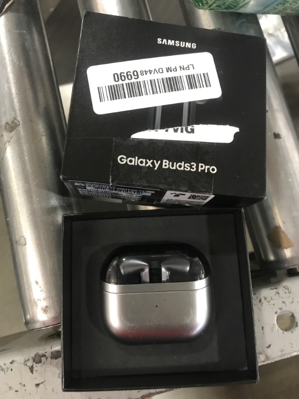 Photo 1 of Samsung Galaxy Buds 3 Pro AI True Wireless Bluetooth Earbuds, Noise Cancelling, Sound Optimization, Redesigned Comfort Fit, Silver [US Version, 