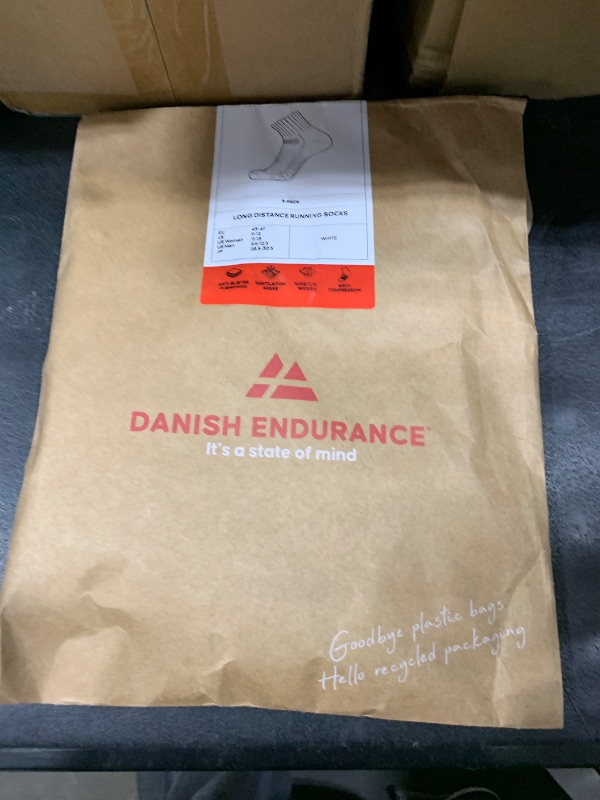 Photo 1 of DANISH ENDURANCE 3 Pack Running Socks for Long Distances, Quarter, Men & Women, White, US Women 11-13 // US Men 9.5-12.5