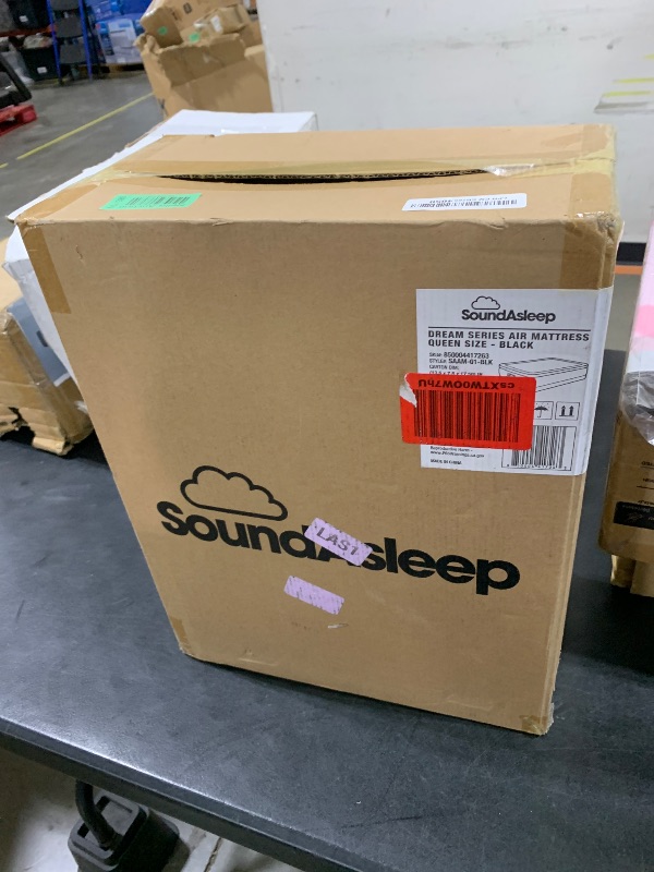 Photo 1 of SoundAsleep Dream Series Luxury Air Mattress with ComfortCoil Technology & Built-in High Capacity Pump for Home & Camping- Double Height, Adjustable, Inflatable Blow Up, Portable - Queen Size