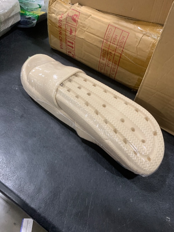 Photo 1 of Joomra Slippers Womens Cloud Slides Cushioned for Mens Quick Drying Shower Foam Pillow House Shoes Pool Beach Spa Garden Sandals Ladies Male Sandles Khaki 40-41