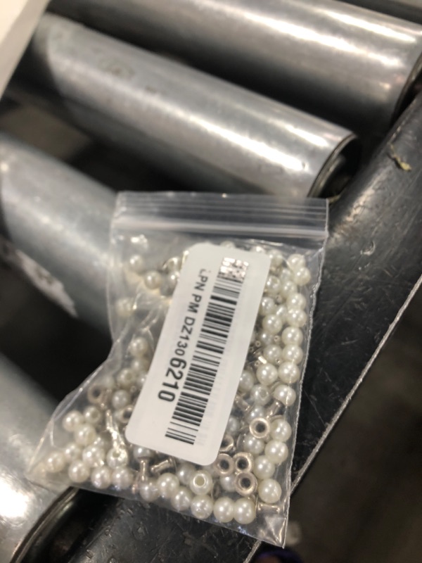 Photo 1 of 100 Set Pearl Rivet,Half Hole Faux Pearls Rivets Studs Buttons for Hat/Shoe/Clothes/Bag/Skirt/Bridal Veil DIY Accessories (6.0mm)