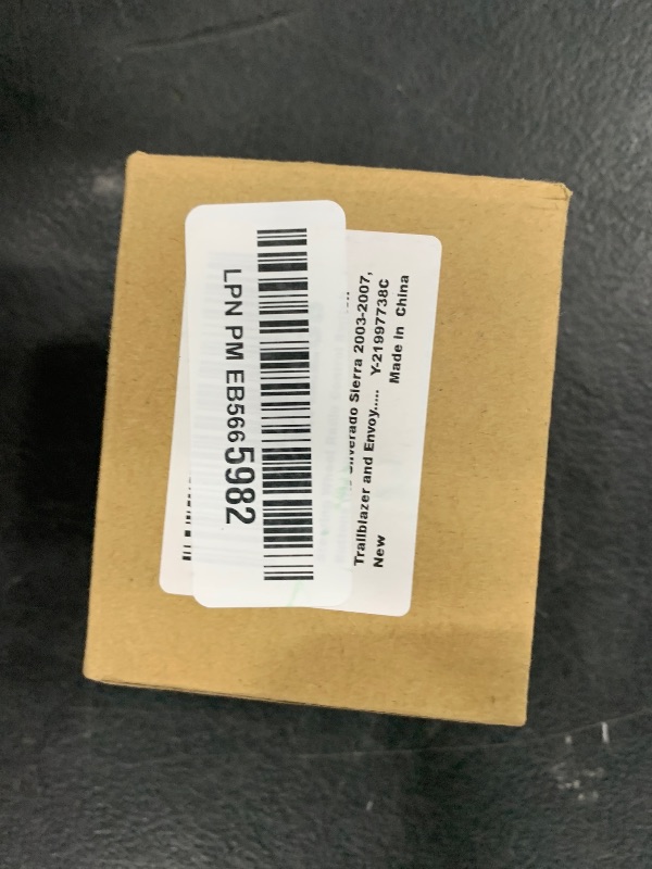 Photo 1 of Steering Wheel Control Switch Button Replacement for 2003-2009 Silverado Suburban Tahoe Avalanche GMC Sierra Yukon Escalade Replaces# 21997738, 21997739, 1999442, 1999443
