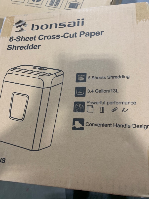 Photo 1 of bonsaii paper shredder