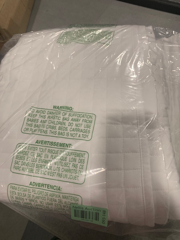 Photo 1 of Southshore Fine Living, Inc. XL Twin Quilt Set, Microfiber Quilted Bedspread, Twin Bedding Coverlet Set with Pillow Sham, Wrinkle-Free, Stain & Pet Hair Resistant Bedding, Bright White Quilt