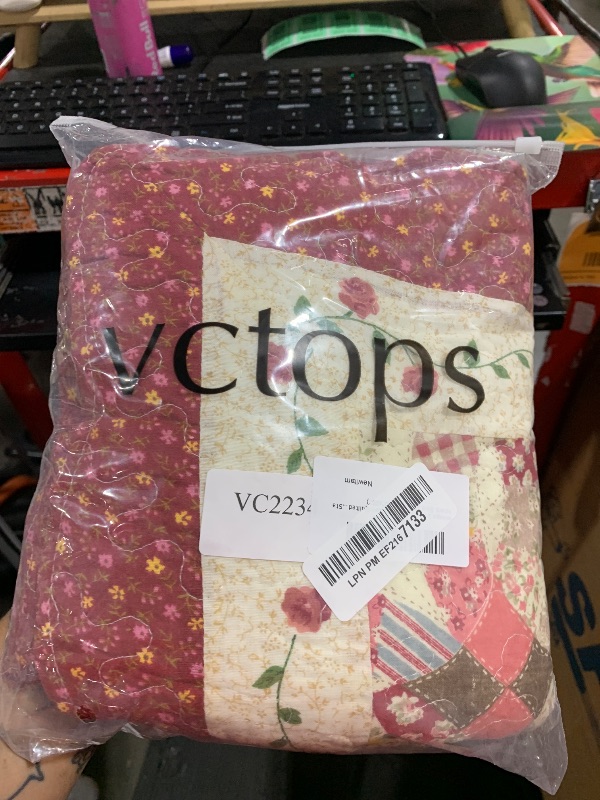 Photo 1 of vctops 2-Piece Boho Cotton Quilted Bed Pillow Shams Floral Printed Patchwork Pillow Shams Set, Standard Size (702 Red, 20"x28")