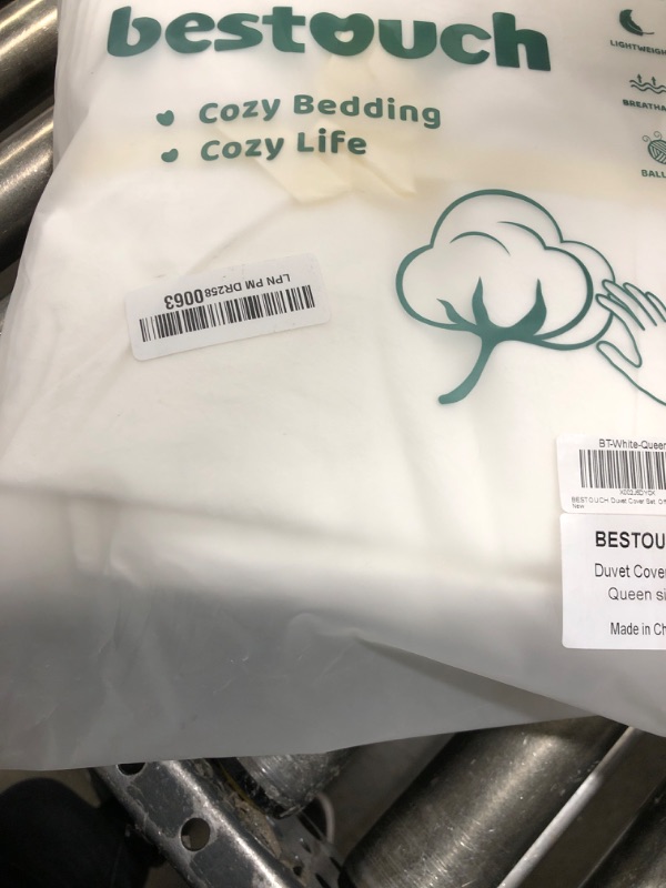 Photo 1 of BESTOUCH Duvet Cover Set 100% Washed Cotton Linen Feel Super Soft Comfortable Chic Lightweight 3 PCs Home Bedding Set Solid Off White Queen