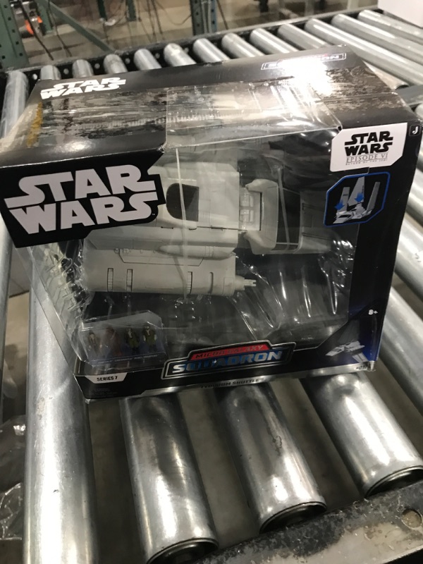Photo 1 of STAR WARS Micro Galaxy Squadron Tydirium Shuttle - 7-Inch Vehicle with Unique Deco and Four 1-Inch Micro Figure Accessories